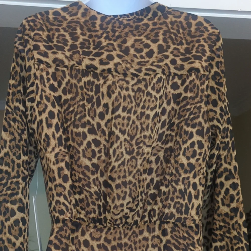 JAYGODFREY Brown and Black Long Sleeve V-Neck Cocktail Dress - Picture 10 of 12